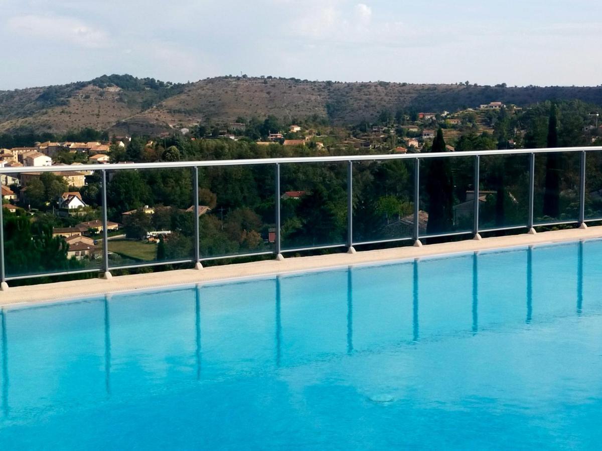 Villa Gite Dans Une Maison En Rez-De-Chaussee Avec Piscine à Joyeuse Extérieur photo